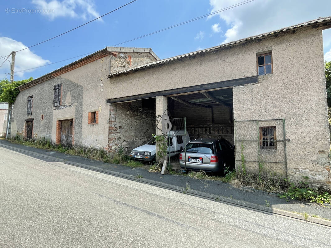Autre à CARMAUX