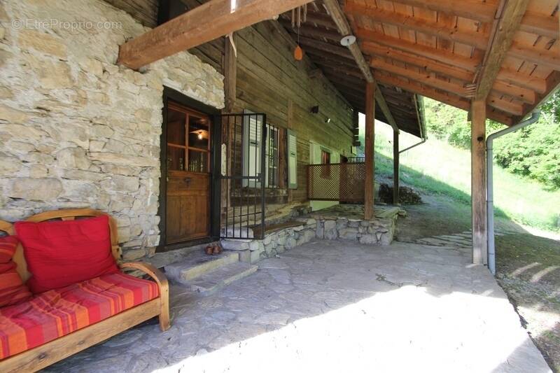 Maison à THONES