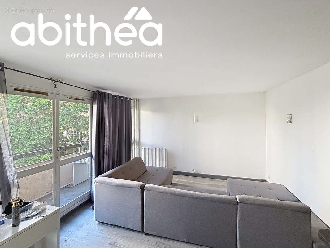 Appartement à CHOISY-LE-ROI