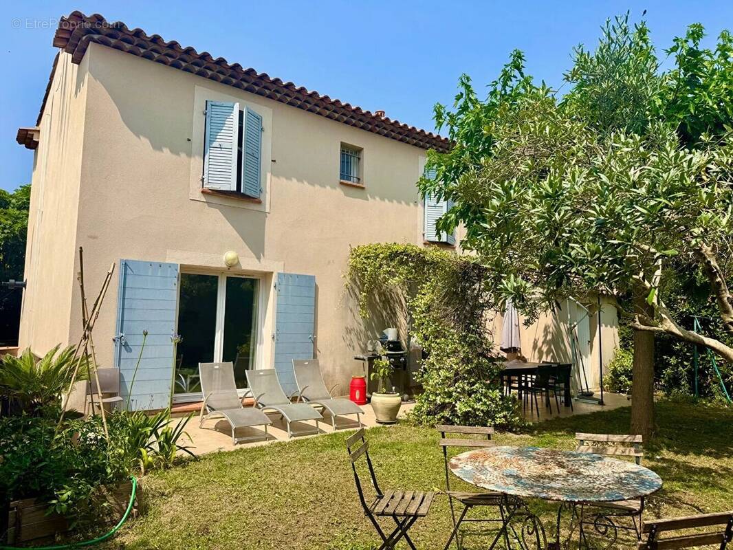 Maison à SAINT-REMY-DE-PROVENCE