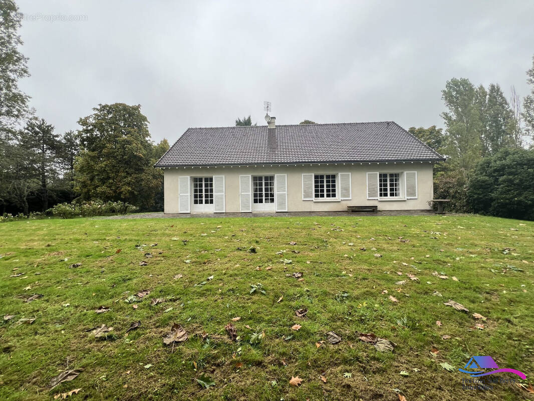 facade avant - Maison à CULAN