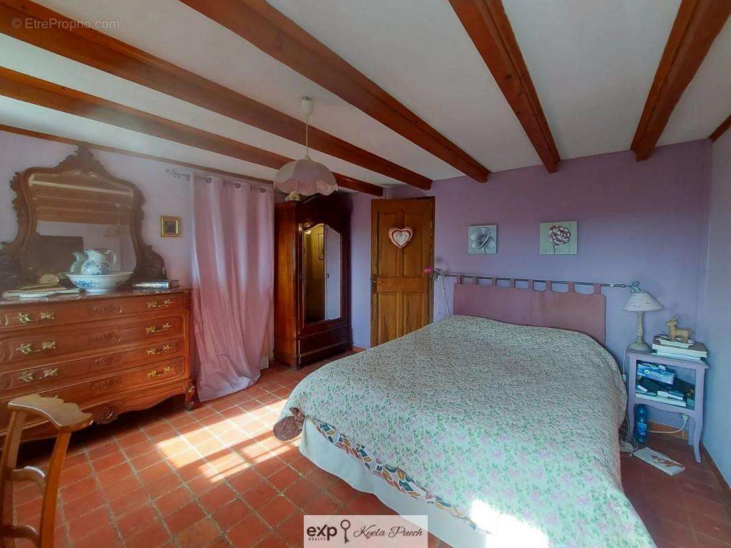 Maison à CUCURON