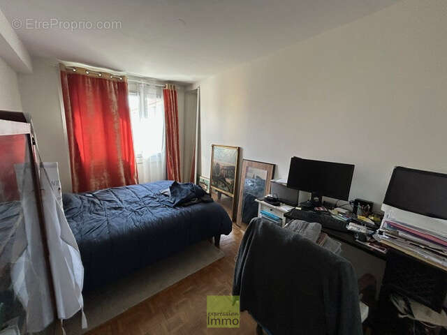 Appartement à BRON
