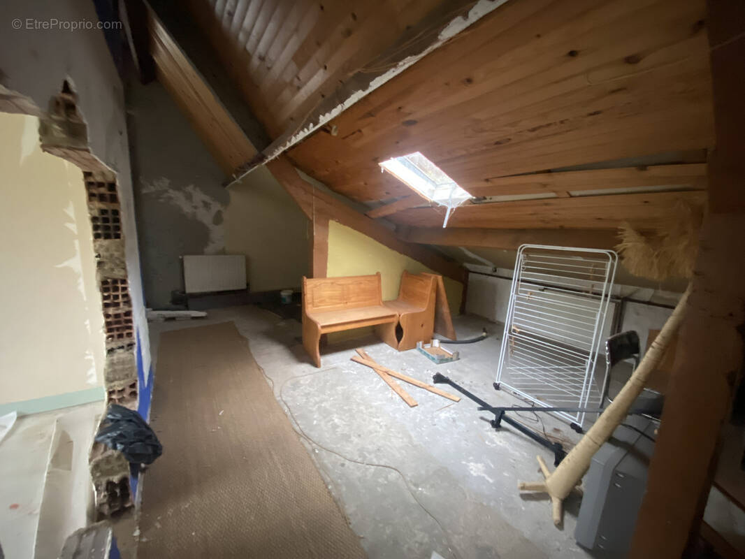 Appartement à VAUDRY