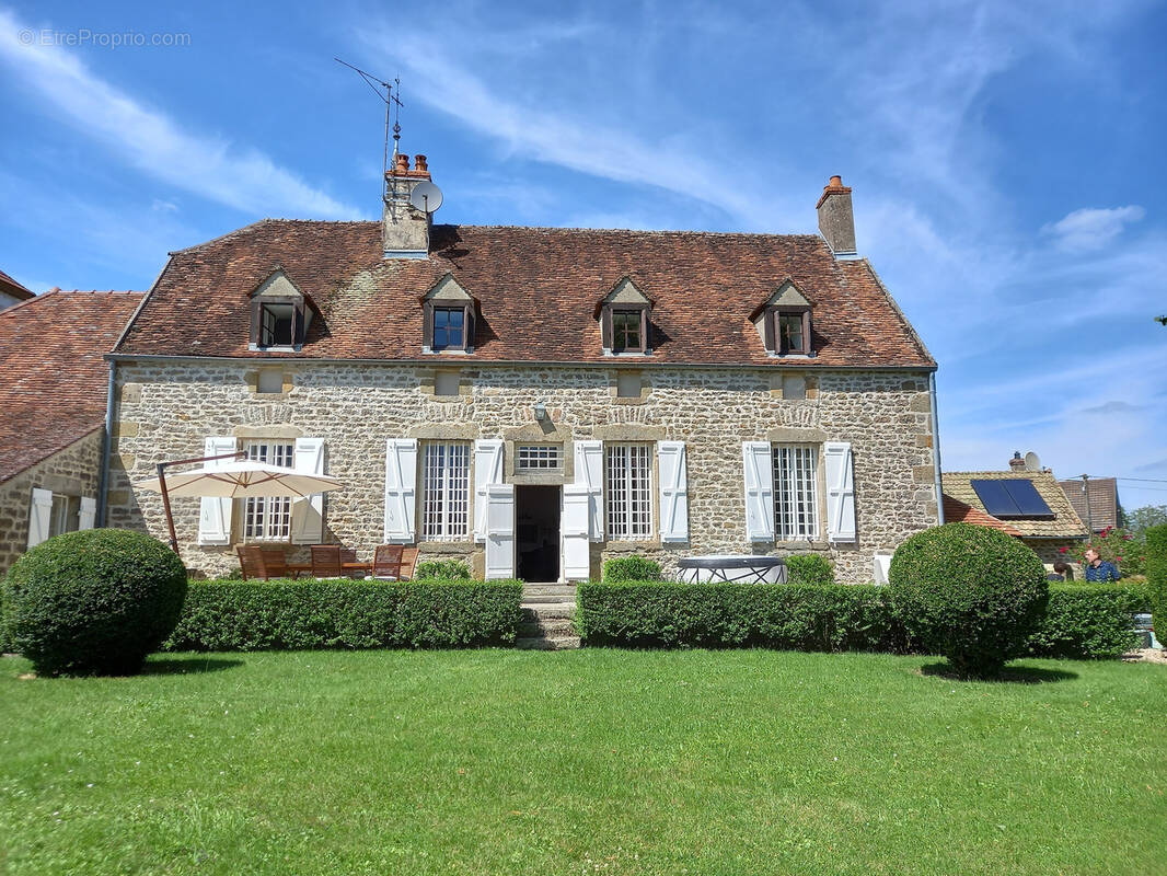 Maison à BEAUNE