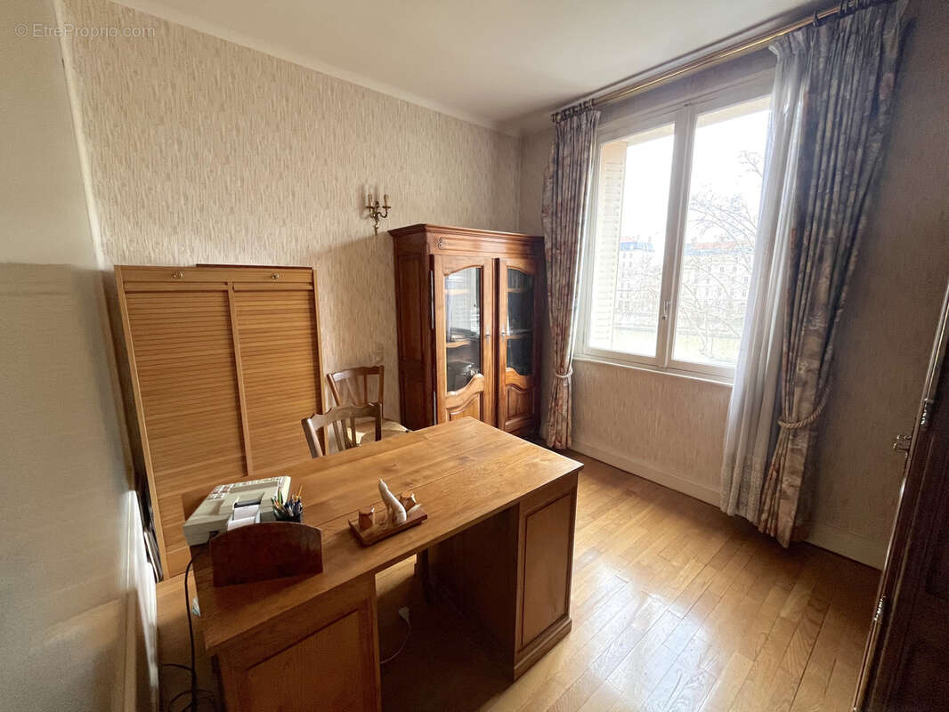 Appartement à LYON-5E