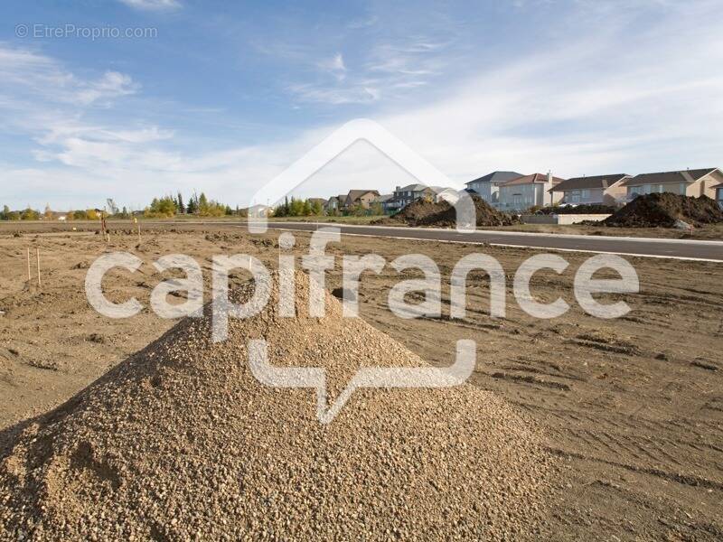 Terrain à LOUDEAC