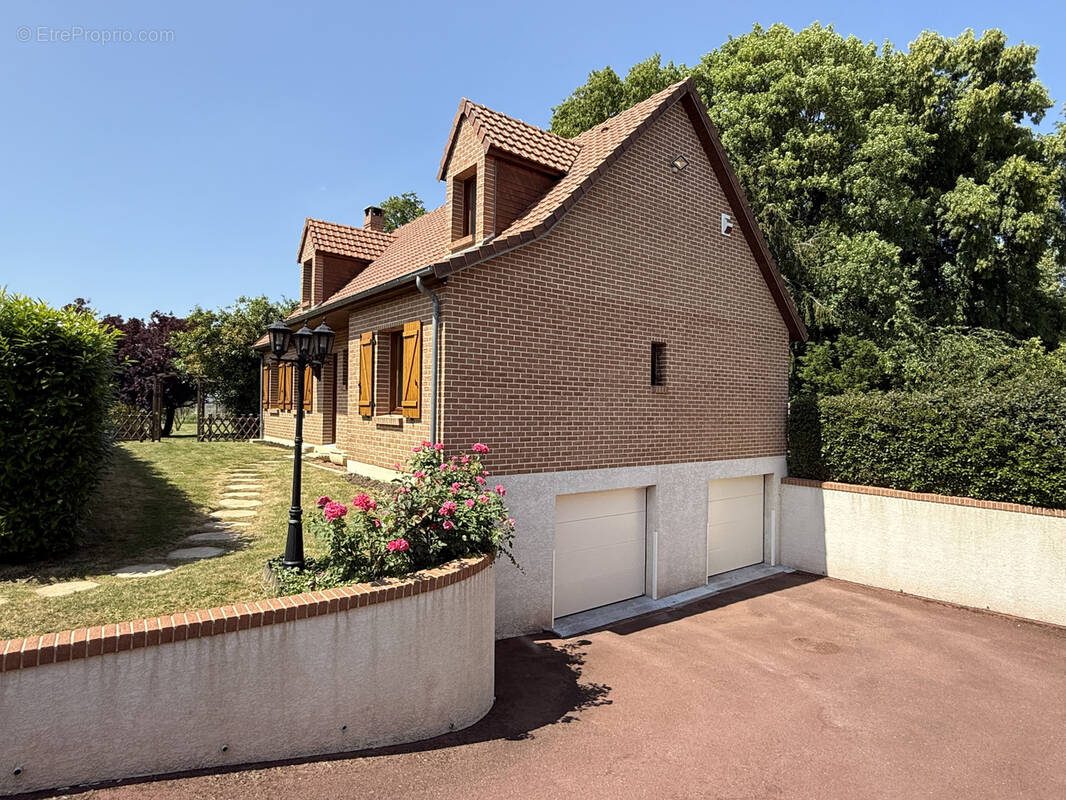 Maison à HEBECOURT