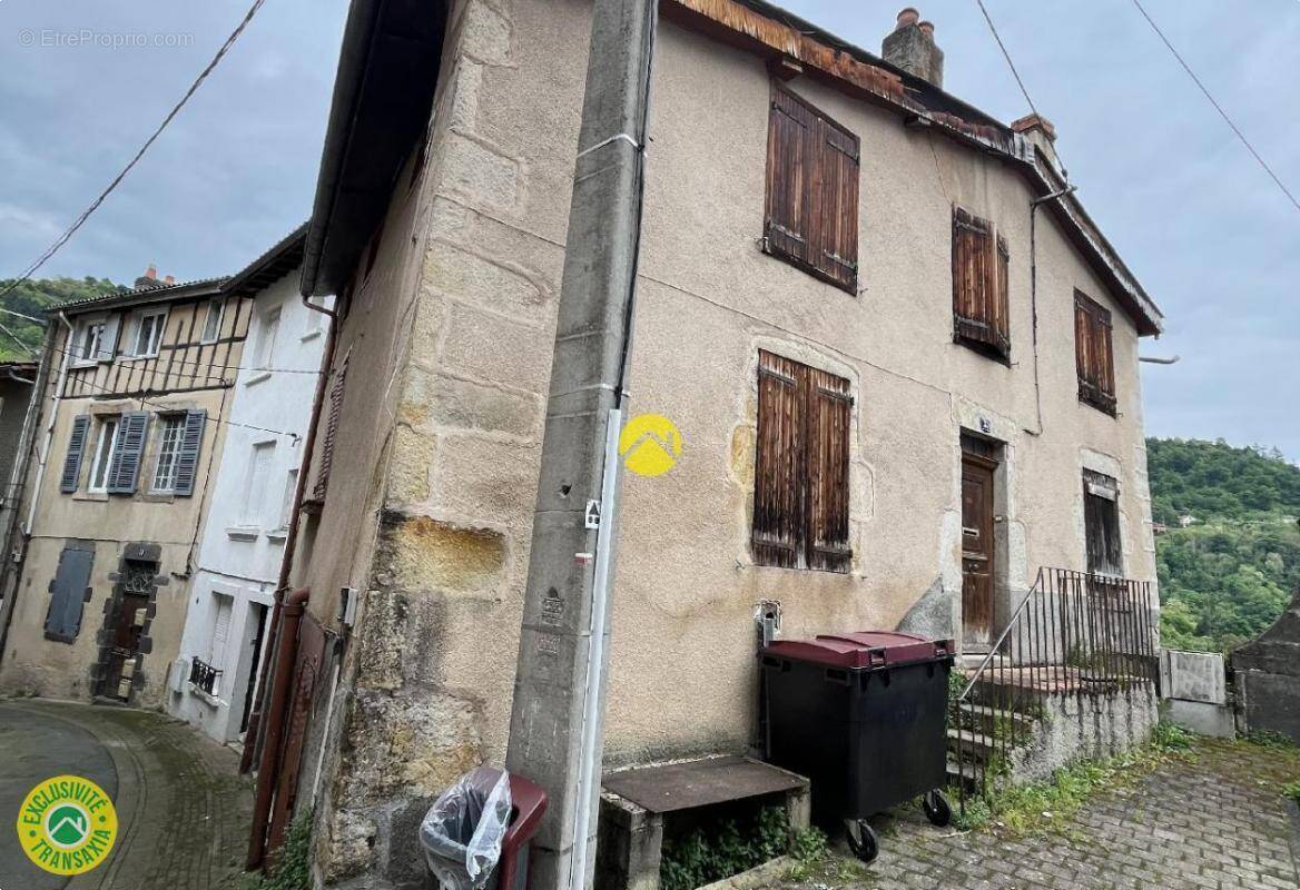Maison à THIERS