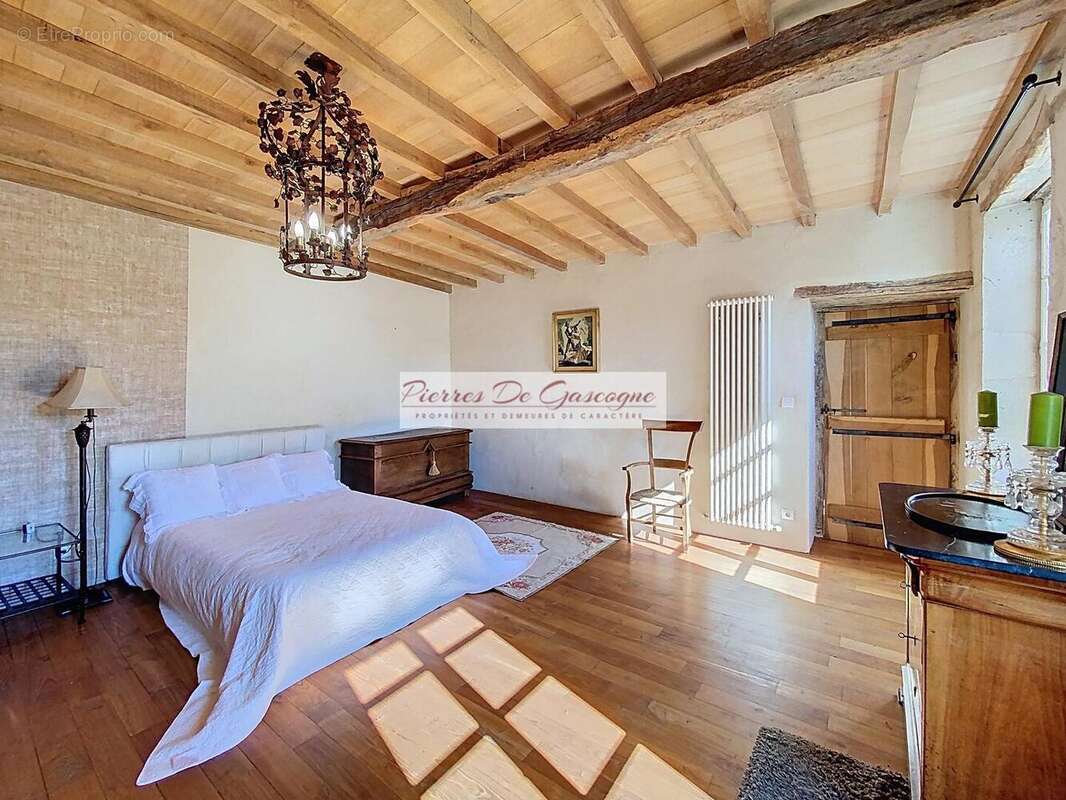ref269700008333e511 - Maison à AUCH