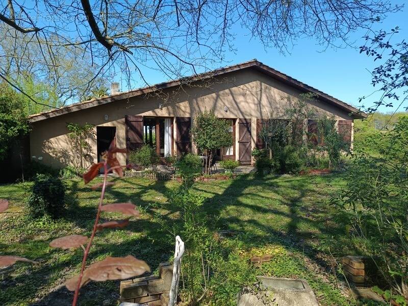 Maison à AIRE-SUR-L&#039;ADOUR