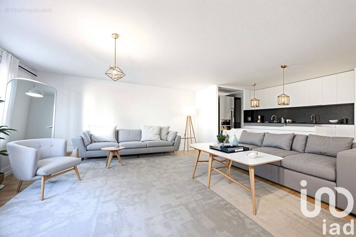 Photo 1 - Appartement à MOISSY-CRAMAYEL