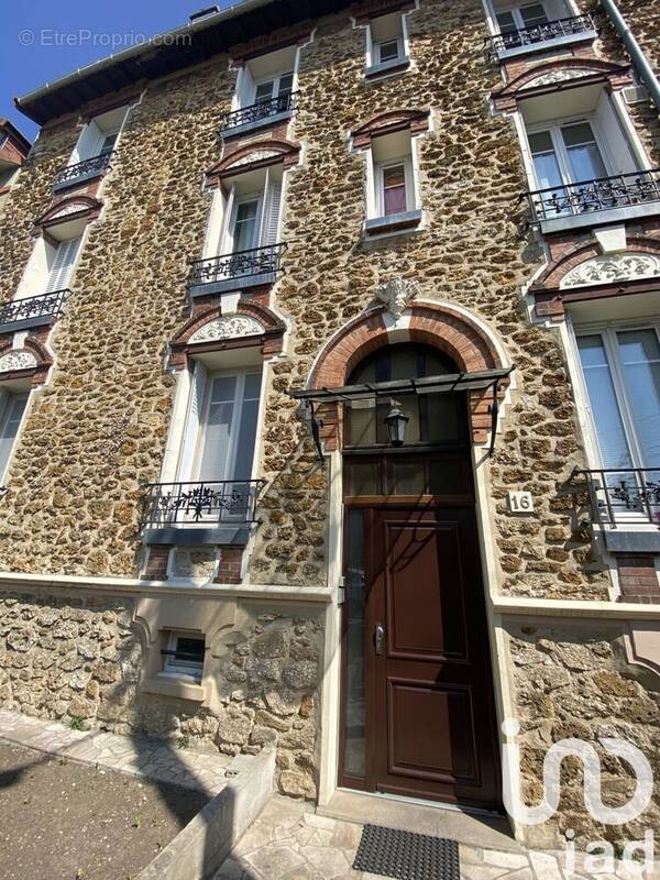 Photo 1 - Appartement à VIRY-CHATILLON