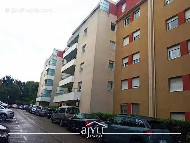 Appartement à MARSEILLE-14E