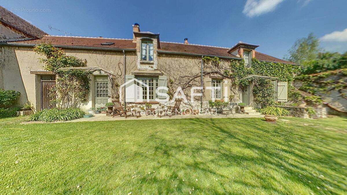 Photo 1 - Maison à CHATEAU-LANDON