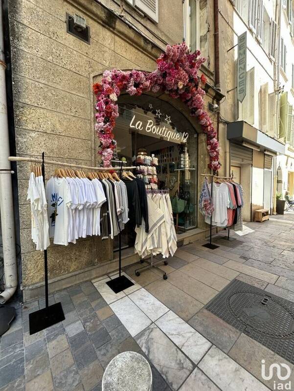 Photo 1 - Commerce à TOULON
