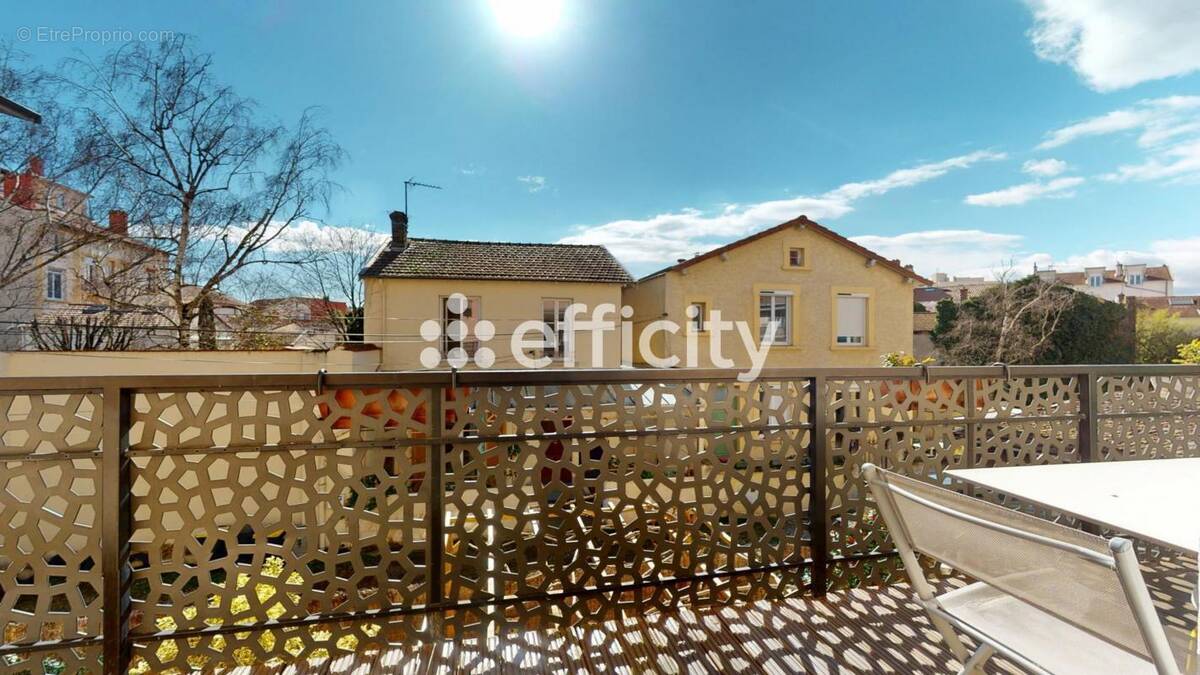 Maison à LYON-3E