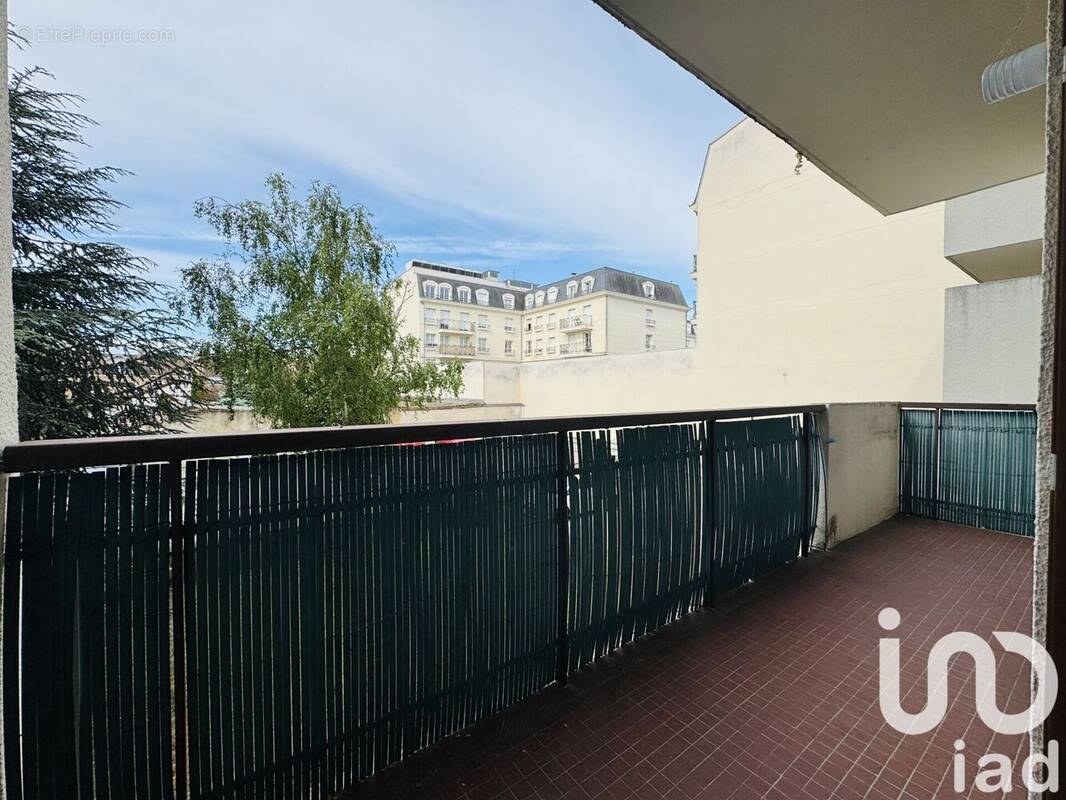 Photo 1 - Appartement à SAINT-FARGEAU-PONTHIERRY