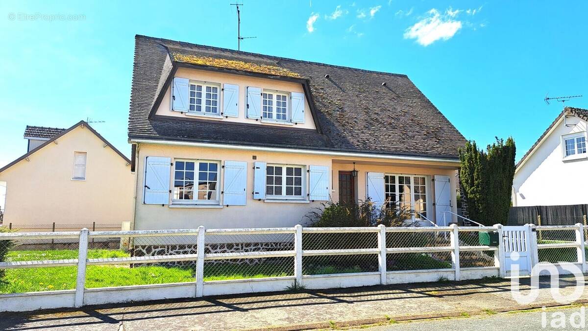 Photo 1 - Maison à BROU