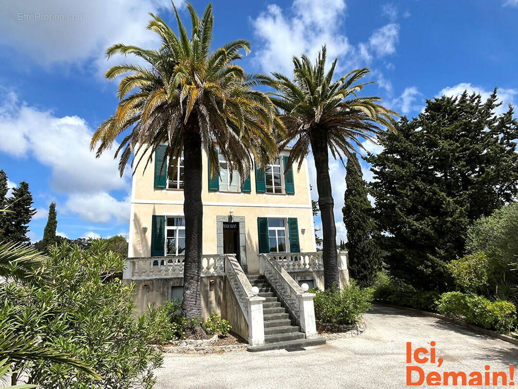 Maison à LA CROIX-VALMER
