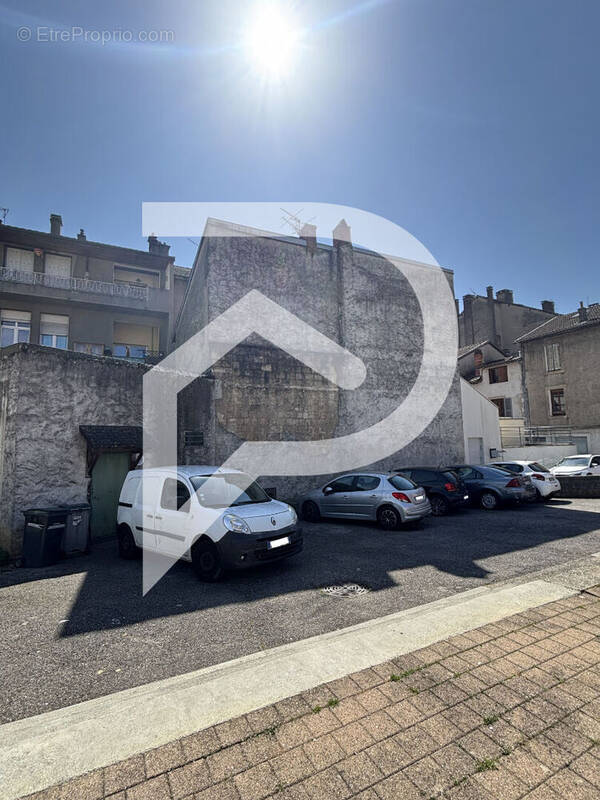 Appartement à BELLEGARDE-SUR-VALSERINE