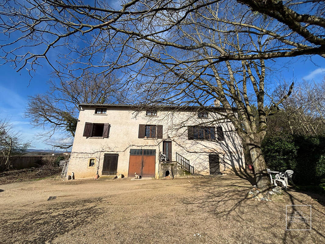 Maison à CORCELLES-EN-BEAUJOLAIS