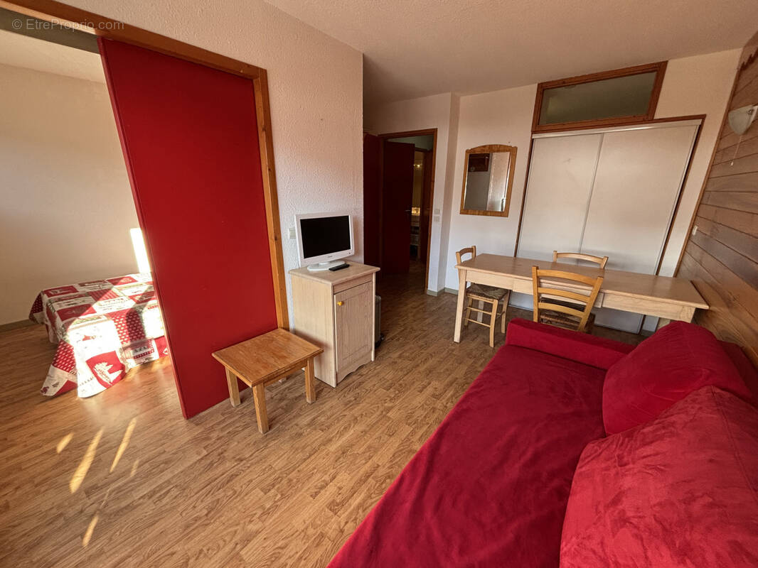 Appartement à SAINT-FRANCOIS-LONGCHAMP