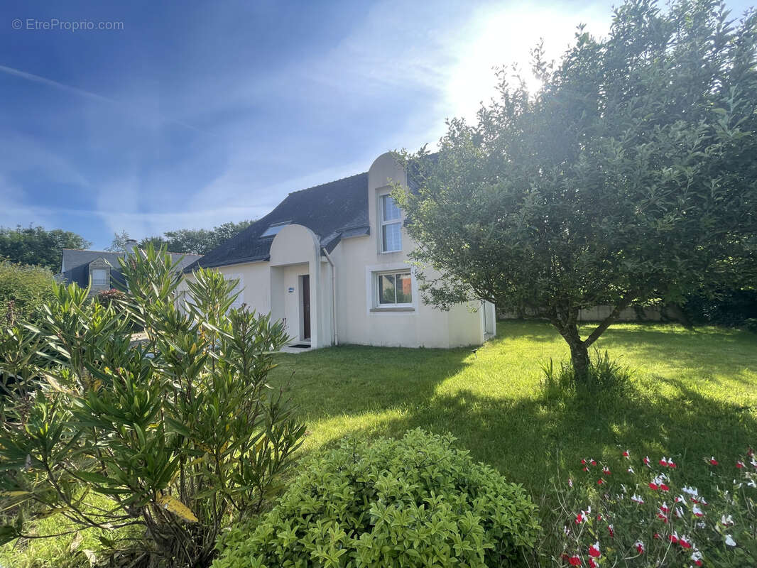 Maison à CRACH