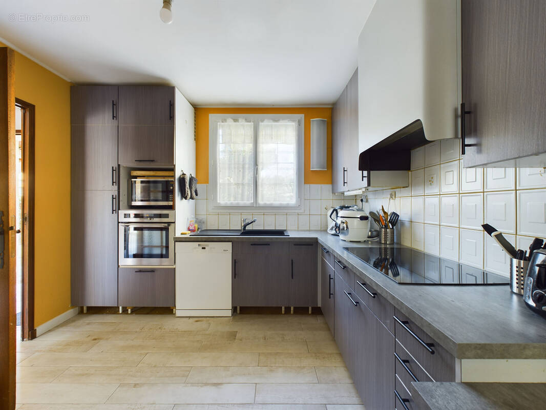 Maison à LA VALETTE-DU-VAR