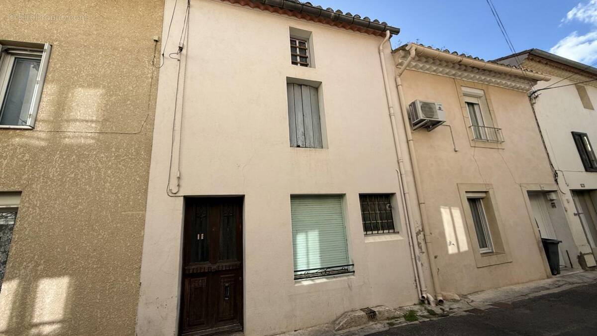 Maison à LEZIGNAN-CORBIERES