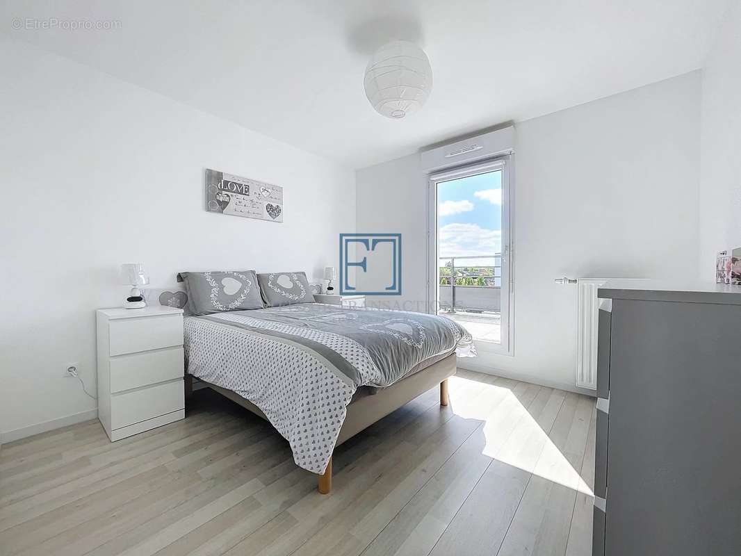 Appartement à ELANCOURT