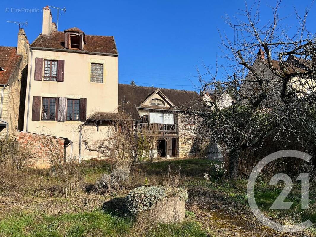 Maison à CLAMECY