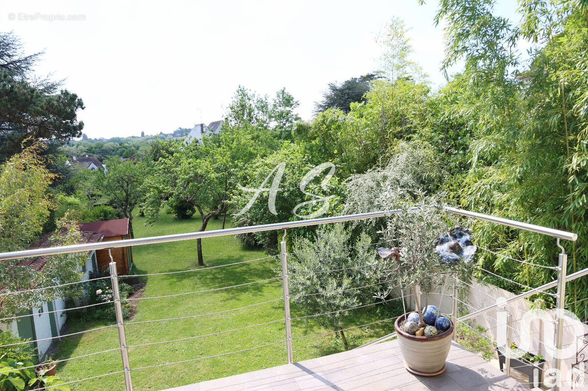 Photo 1 - Maison à VERRIERES-LE-BUISSON