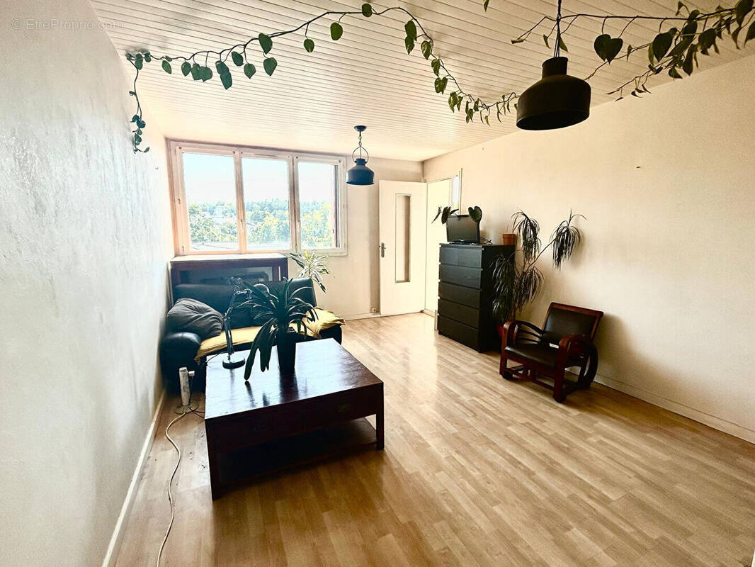Appartement à BRY-SUR-MARNE