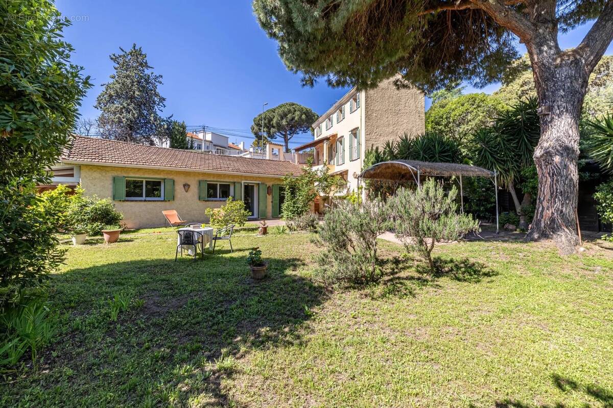 Maison à CANNES