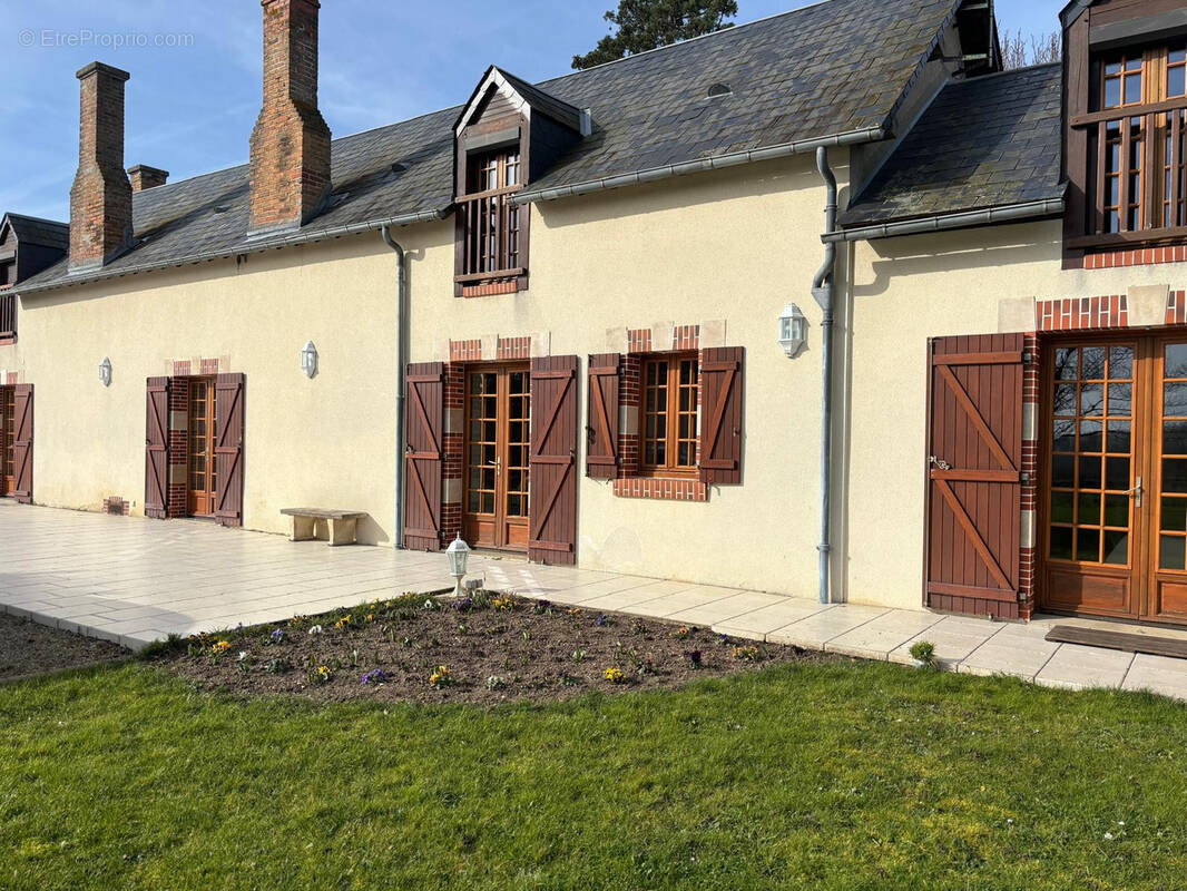 Maison à SAINT-DENIS-EN-VAL