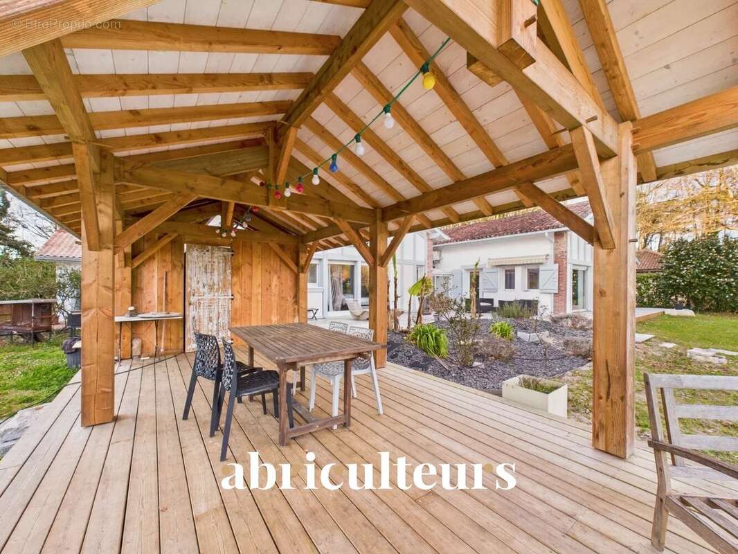 Maison à TOSSE