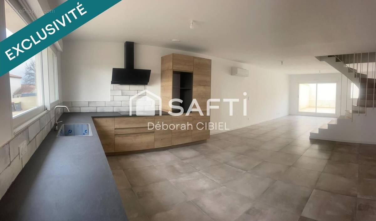 Photo 1 - Maison à LA FARE-LES-OLIVIERS