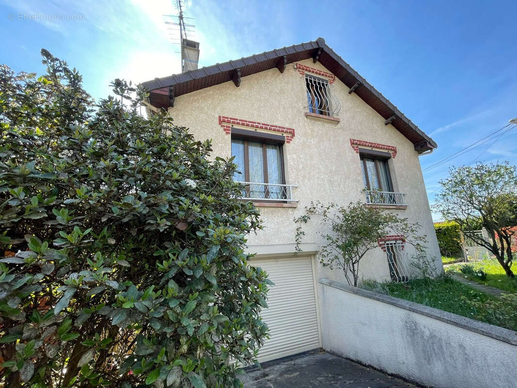 Maison à MITRY-MORY