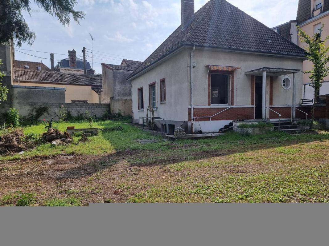 Maison à ROMILLY-SUR-SEINE