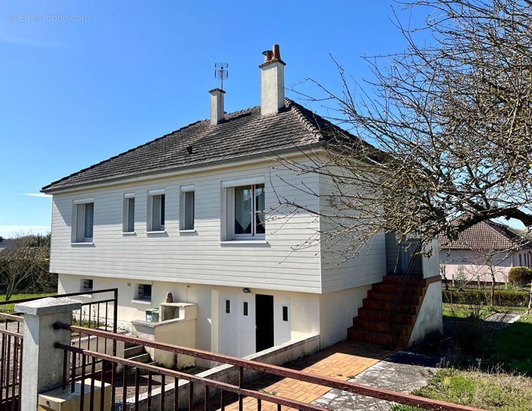 Maison à MONDOUBLEAU