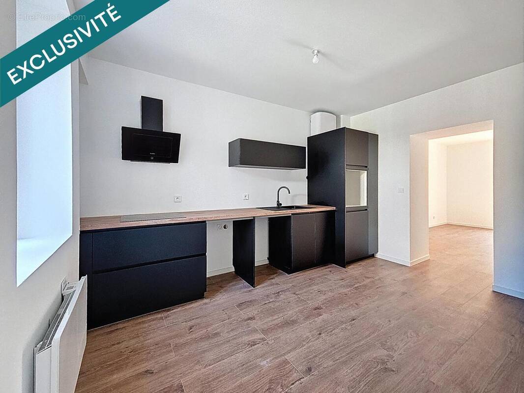 Photo 1 - Appartement à MONTMERLE-SUR-SAONE
