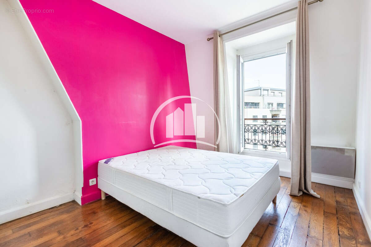 Appartement à PARIS-19E