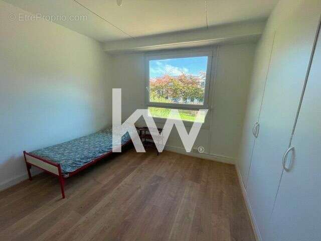 Appartement à SURESNES