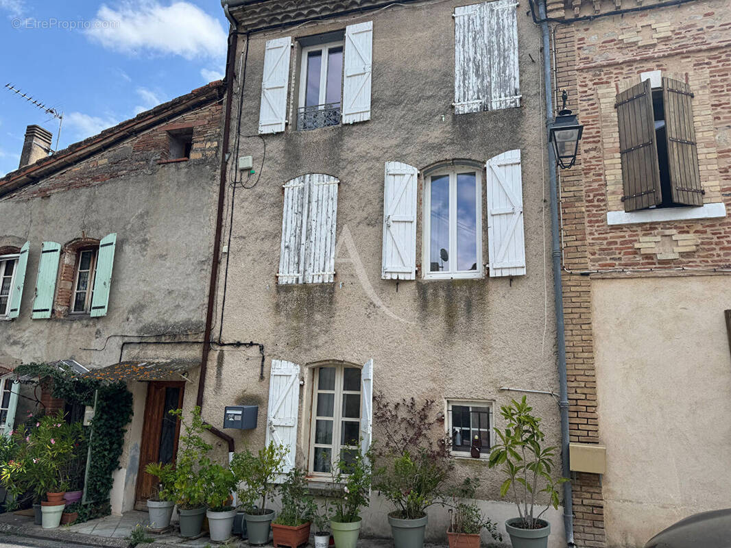 Maison à BRENS