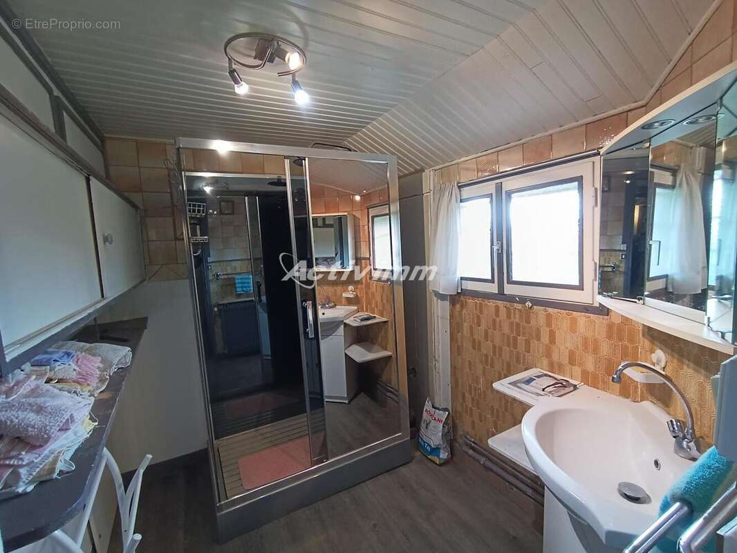 4205 30 - Maison à AUBIN-SAINT-VAAST