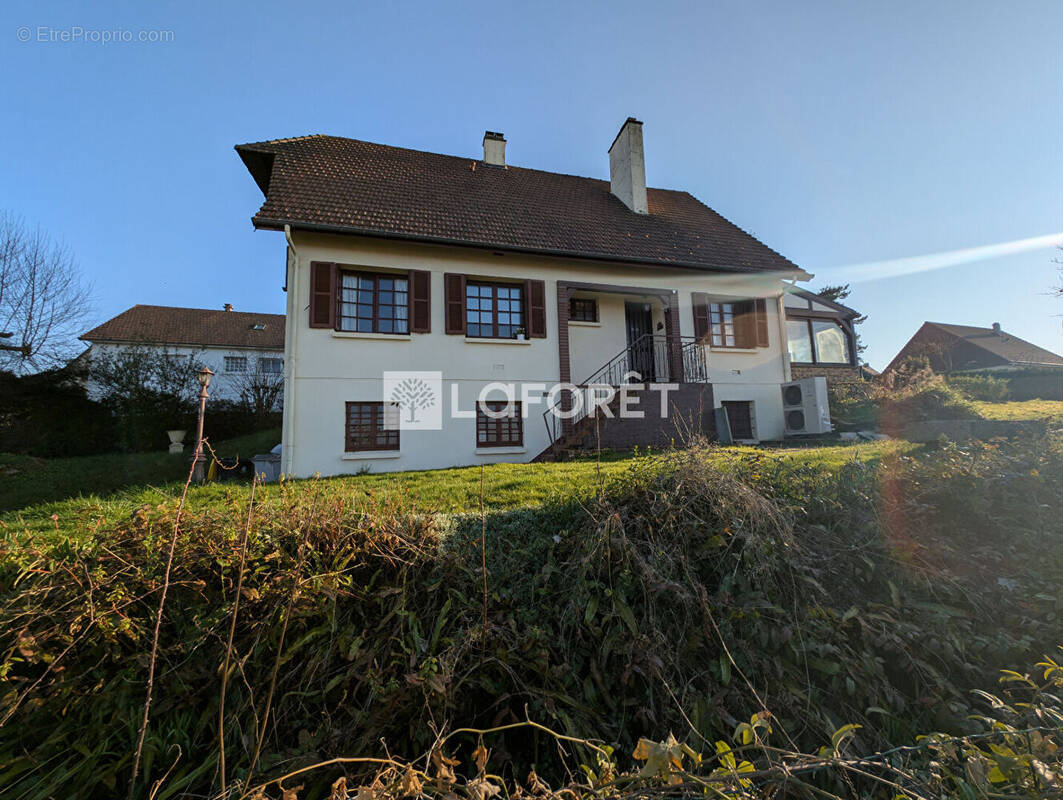 Maison à TOURVILLE-LA-RIVIERE