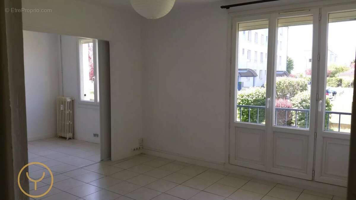 Appartement à LA CHAPELLE-SAINT-LUC