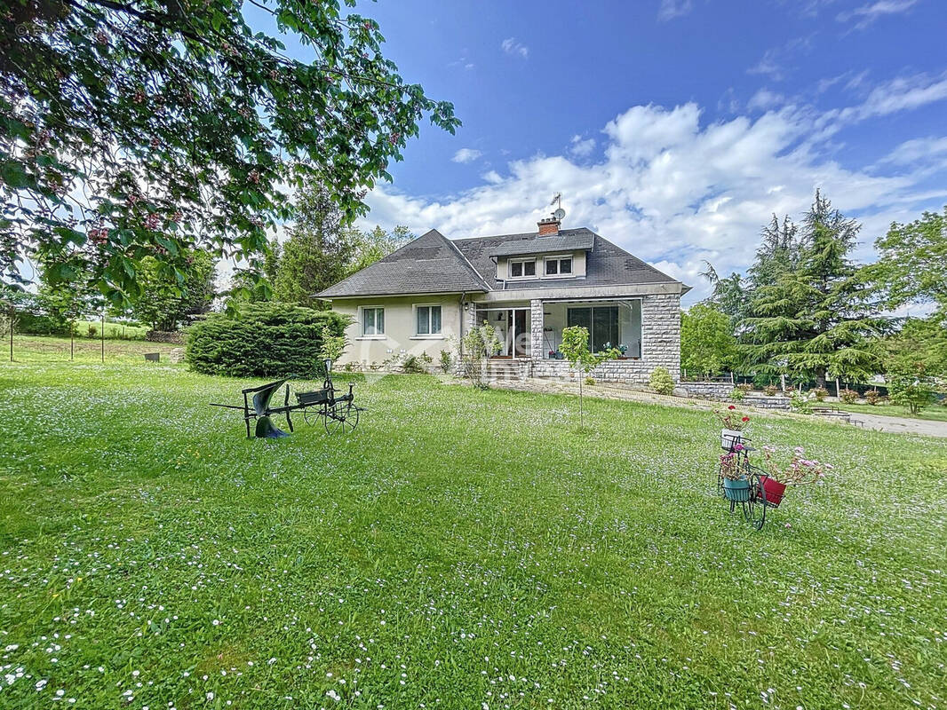 Maison à VALADY