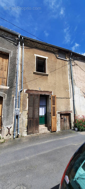 Maison à AUZON